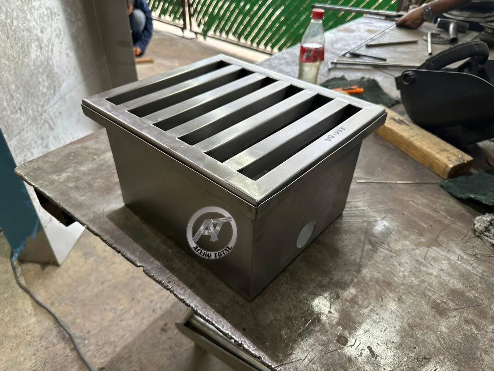 Fabricación de elemento inoxidable a la medida